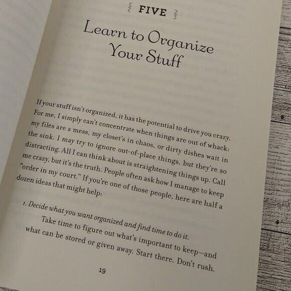 Simple Secrets to a Happy Life by Luci Swindoll 2012 PB Book‎ Religious - Picture 3 of 13